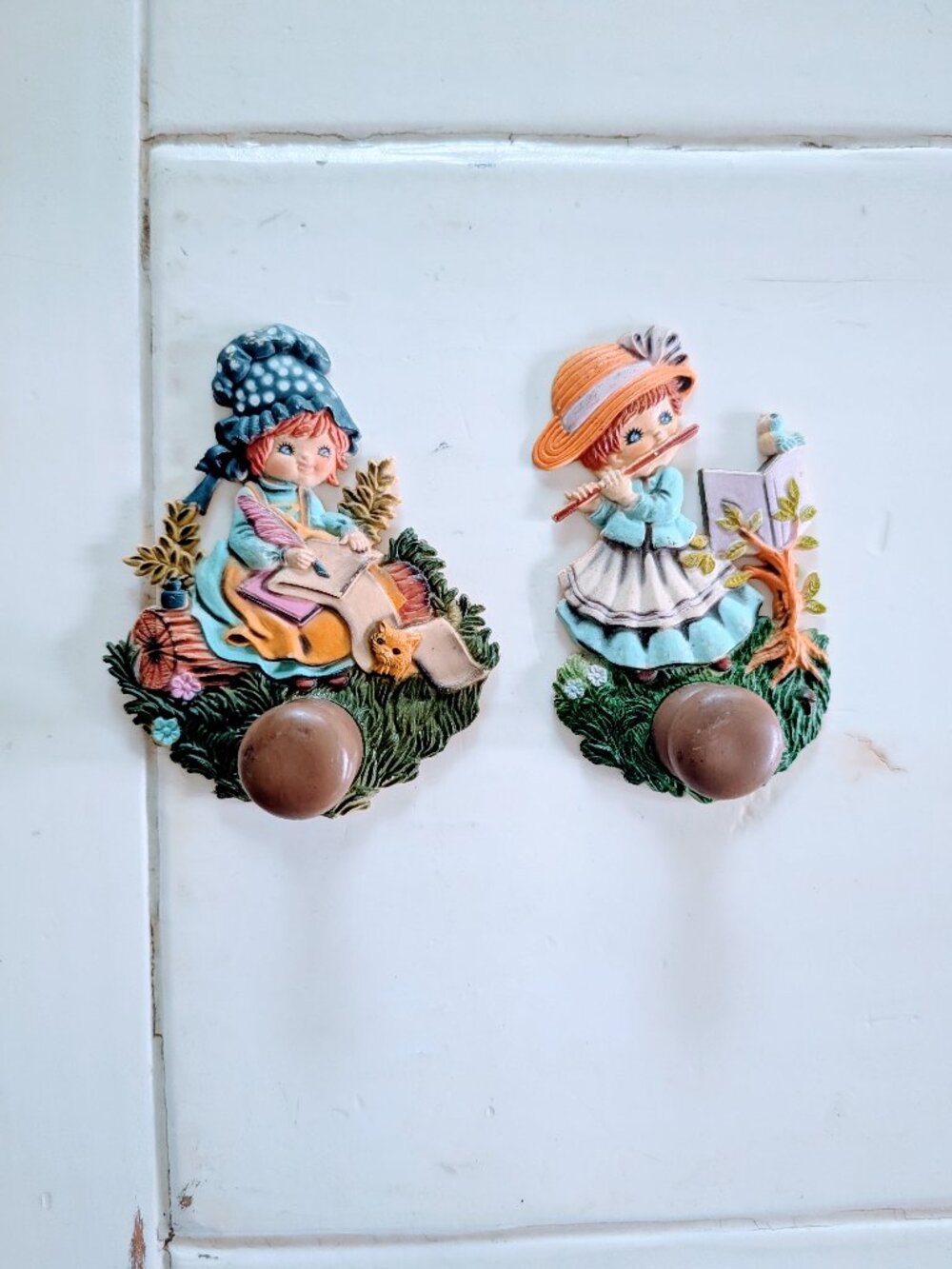VTG Set of 2 Bonnet Girl Fridge Magnets Hooks Cat & Flute Bird Cottagecore Retro